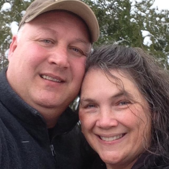 Meet your Posher, Loretta - Picture 1 of 1